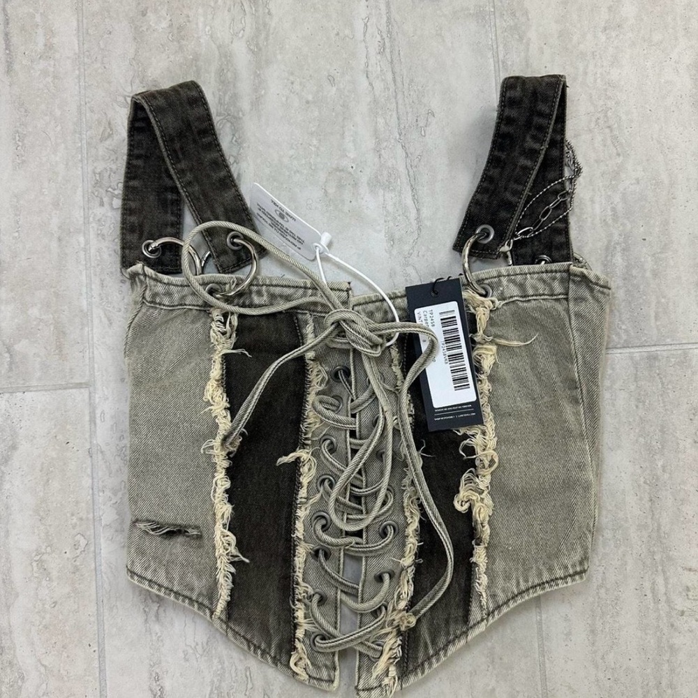 LUXE TO KILL Edgy Lace-Up Distressed Corset Crop Top